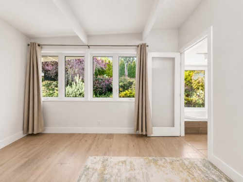 1066 Palmerston Avenue, West Vancouver, BC 
