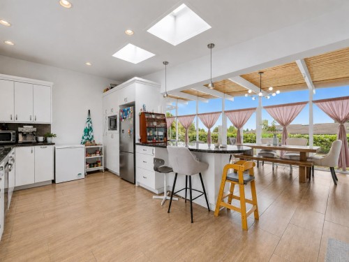 1066 Palmerston Avenue, West Vancouver, BC 