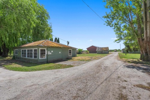 7064 Ladner Trunk Road, Delta, BC 