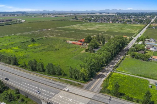 7064 Ladner Trunk Road, Delta, BC 