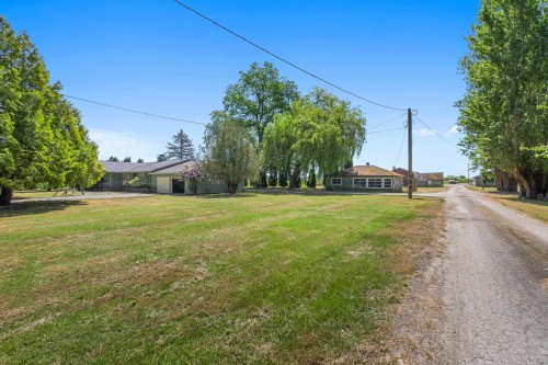 7064 Ladner Trunk Road, Delta, BC 