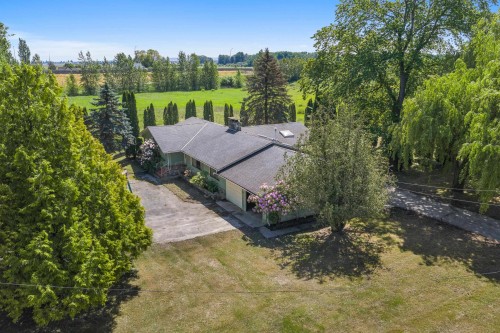 7064 Ladner Trunk Road, Delta, BC 