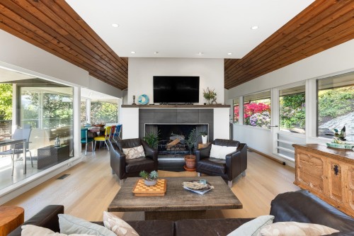 6485 Madrona Crescent, West Vancouver, BC 