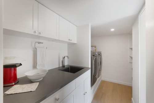 6485 Madrona Crescent, West Vancouver, BC 