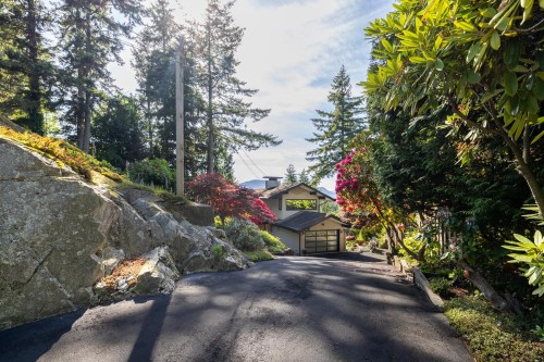 6485 Madrona Crescent, West Vancouver, BC 