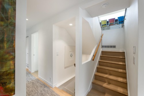 6485 Madrona Crescent, West Vancouver, BC 
