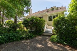 6309 Dunbar Street  Vancouver, BC V6N 1X3