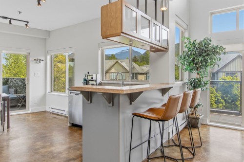 2-40775 Tantalus Road, Squamish, BC 