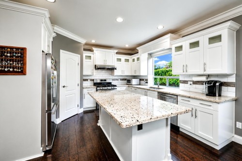 10 Cedarwood Court, Port Moody, BC 