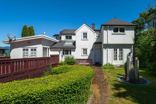 1937 Tolmie Street, Vancouver, BC 