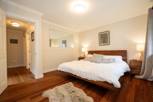 4689 Hoskins Road, North Vancouver, BC 