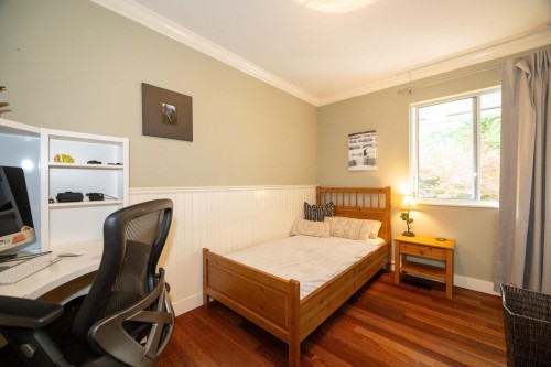 4689 Hoskins Road, North Vancouver, BC 