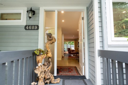4689 Hoskins Road, North Vancouver, BC 