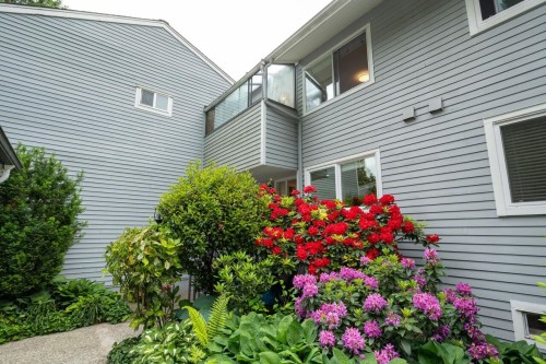 4689 Hoskins Road, North Vancouver, BC 
