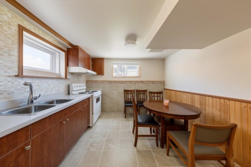 2911 51St Avenue E, Vancouver, BC 