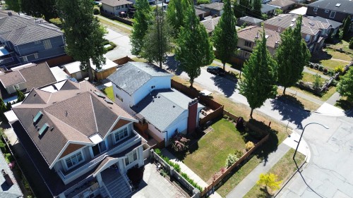 2911 51St Avenue E, Vancouver, BC 