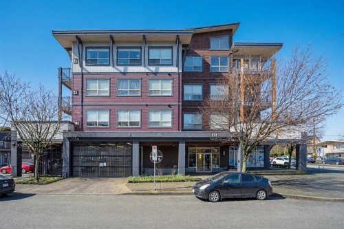 306-288 Hampton Street  New Westminster, BC V3M 5L9