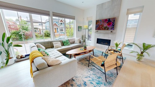 411 Aubrey Place, Vancouver, BC 