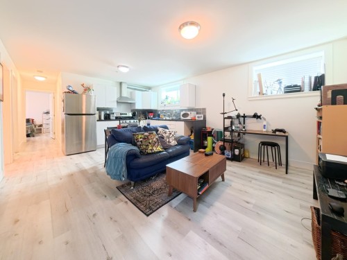 5855 St. George Street, Vancouver, BC 