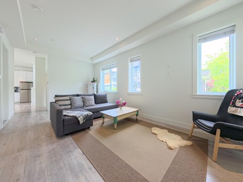 5855 St. George Street, Vancouver, BC 