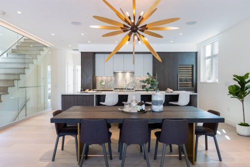 592 Arthur Erickson Place, West Vancouver, BC 