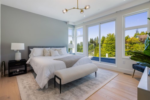 592 Arthur Erickson Place, West Vancouver, BC 