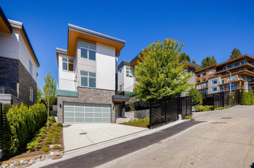 592 Arthur Erickson Place, West Vancouver, BC 