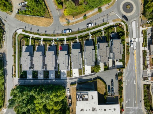 592 Arthur Erickson Place, West Vancouver, BC 