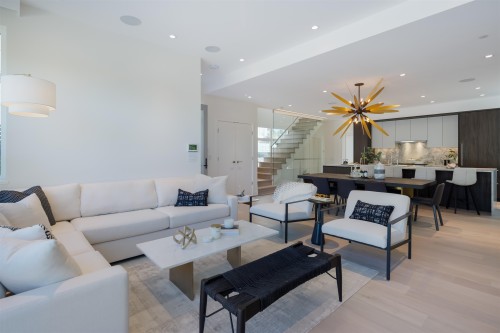 592 Arthur Erickson Place, West Vancouver, BC 