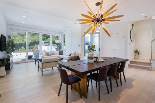 592 Arthur Erickson Place, West Vancouver, BC 