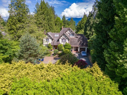 4755 4Th Avenue W, Vancouver, BC 