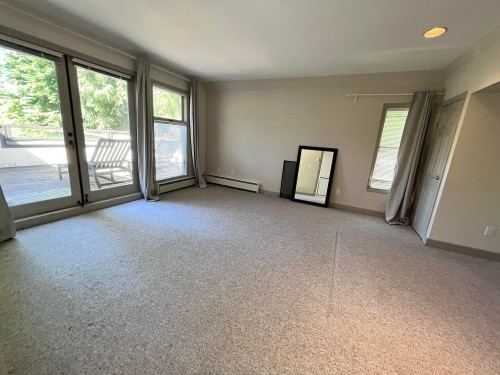 4755 4Th Avenue W, Vancouver, BC 