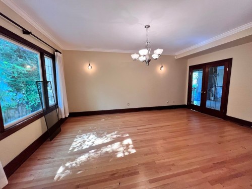 4755 4Th Avenue W, Vancouver, BC 