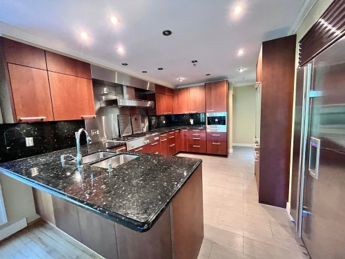 4755 4Th Avenue W, Vancouver, BC 