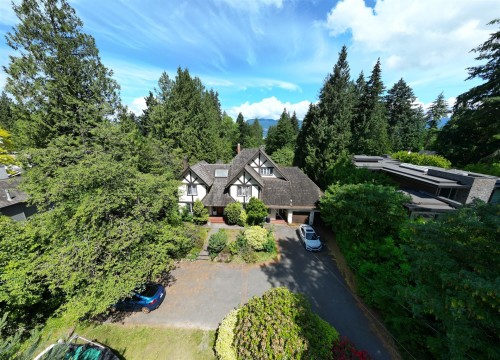 4755 4Th Avenue W, Vancouver, BC 