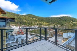 603-6699 Nelson Avenue West Vancouver, BC V7W 2B2