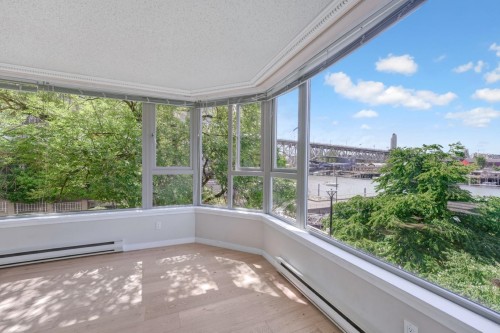 203-1675 Hornby Street, Vancouver, BC 