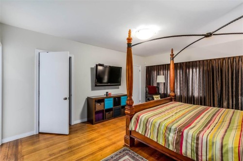 5975 Chancellor Boulevard, Vancouver, BC 
