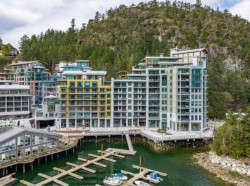 205-6707 Nelson Avenue West Vancouver, BC V7W 0A4