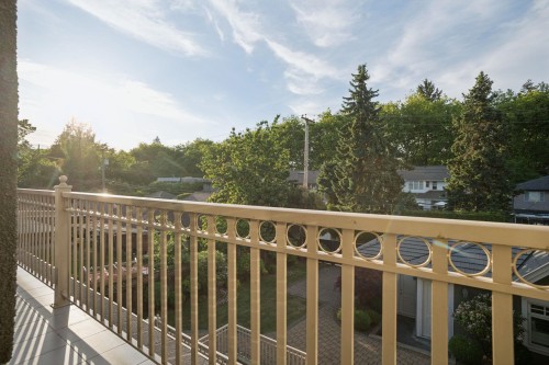 2155 37Th Avenue W, Vancouver, BC 