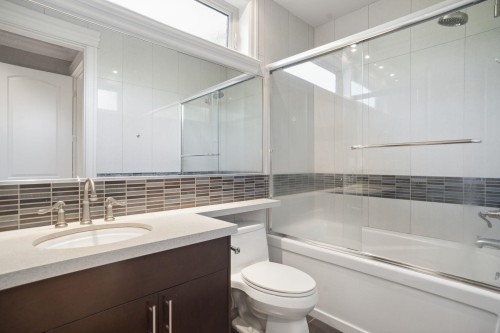 2155 37Th Avenue W, Vancouver, BC 