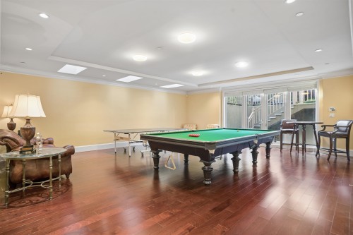 2155 37Th Avenue W, Vancouver, BC 