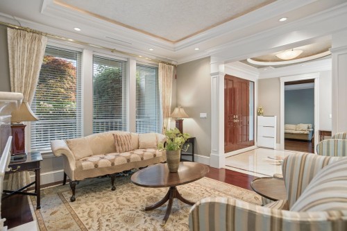 2155 37Th Avenue W, Vancouver, BC 