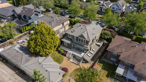 2155 37Th Avenue W, Vancouver, BC 