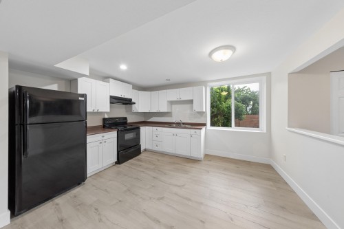 122 Chestnut Court, Port Moody, BC 