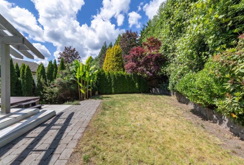 122 Chestnut Court, Port Moody, BC 