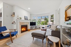 411-2059 Chesterfield Avenue North Vancouver, BC V7M 2P4