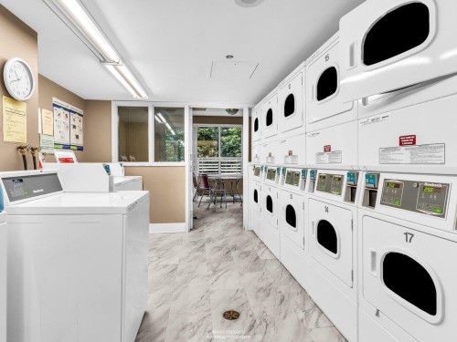 206-3489 Ascot Place, Vancouver, BC 