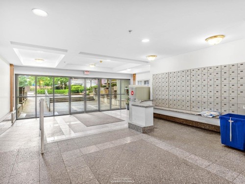 206-3489 Ascot Place, Vancouver, BC 