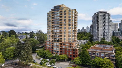 208-5288 Melbourne Street  Vancouver, BC V5R 6E6